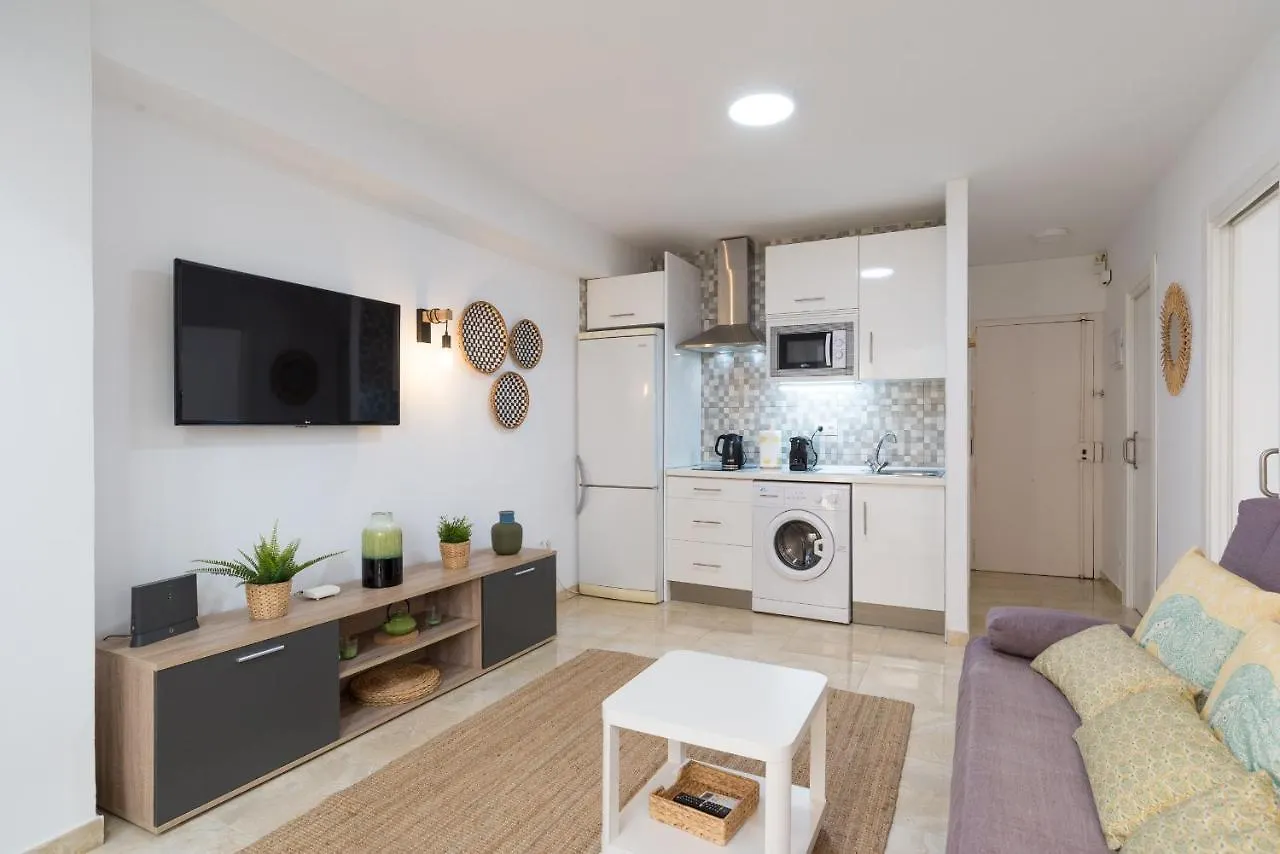 Mp5-Just Renovated Apartment Right On The Beach Malaga