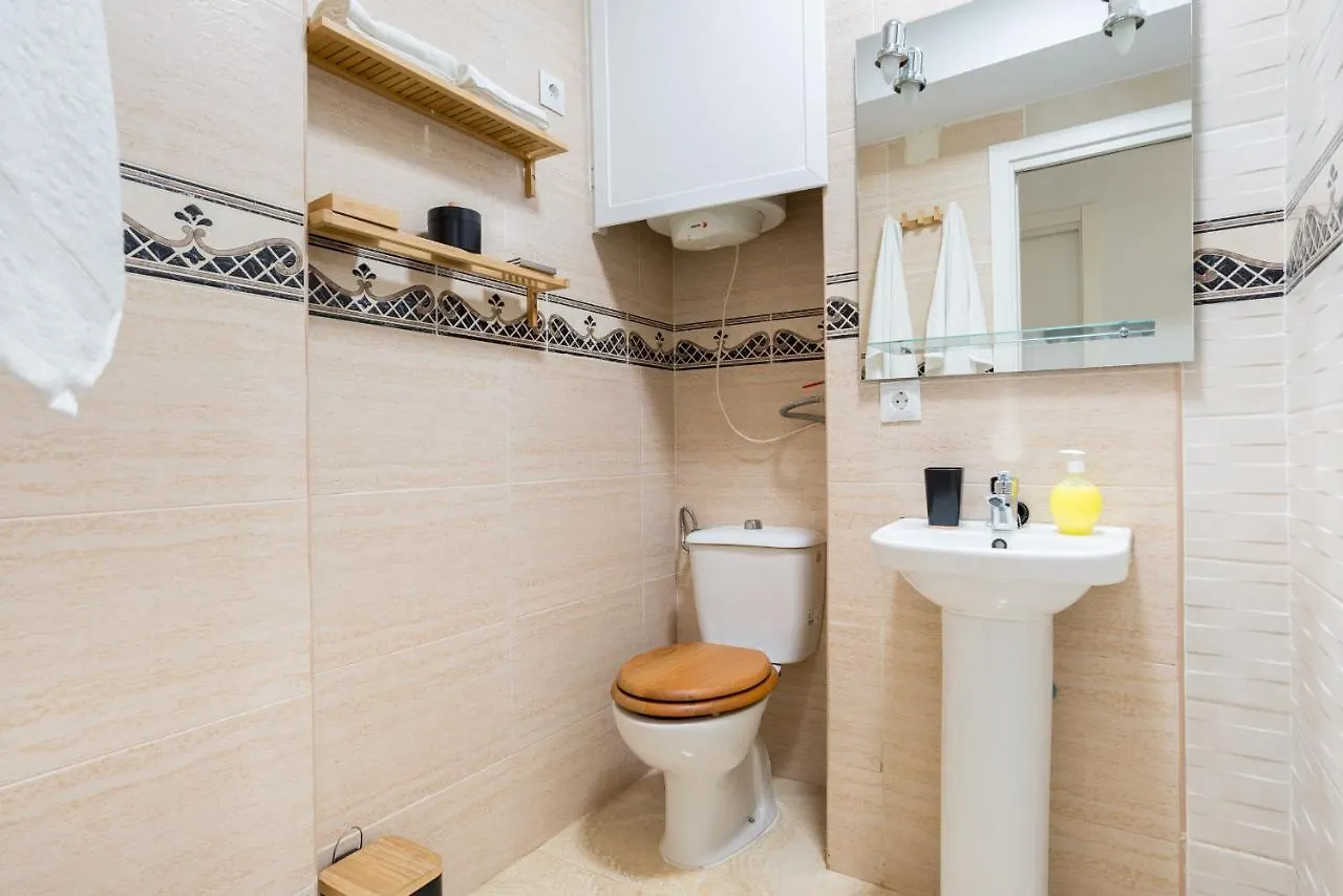 Mp5-Just Renovated Apartment Right On The Beach Malaga