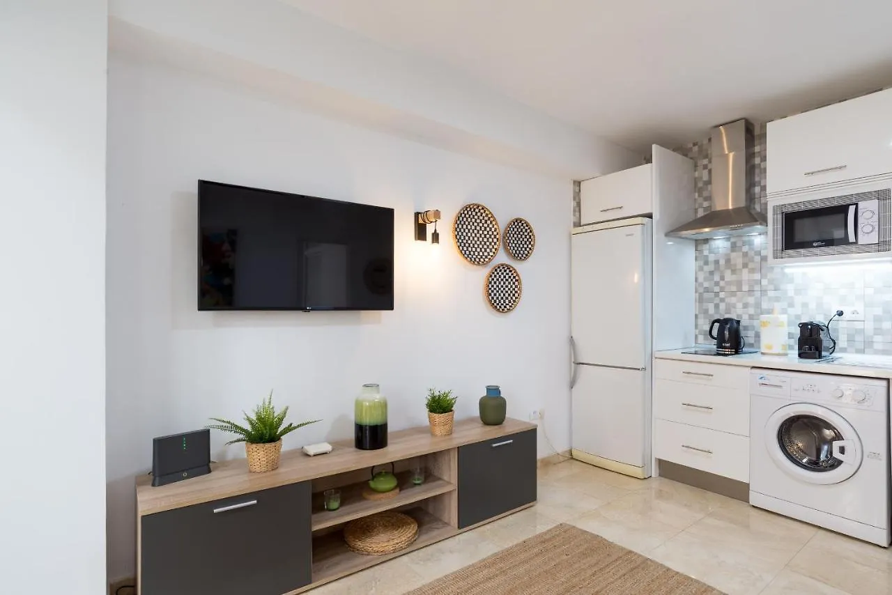 Mp5-Just Renovated Apartment Right On The Beach Malaga